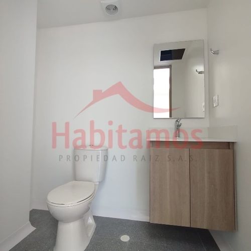 Oficina en arriendo en San Diego, Medellín, 32 m² · foto 4 de 8