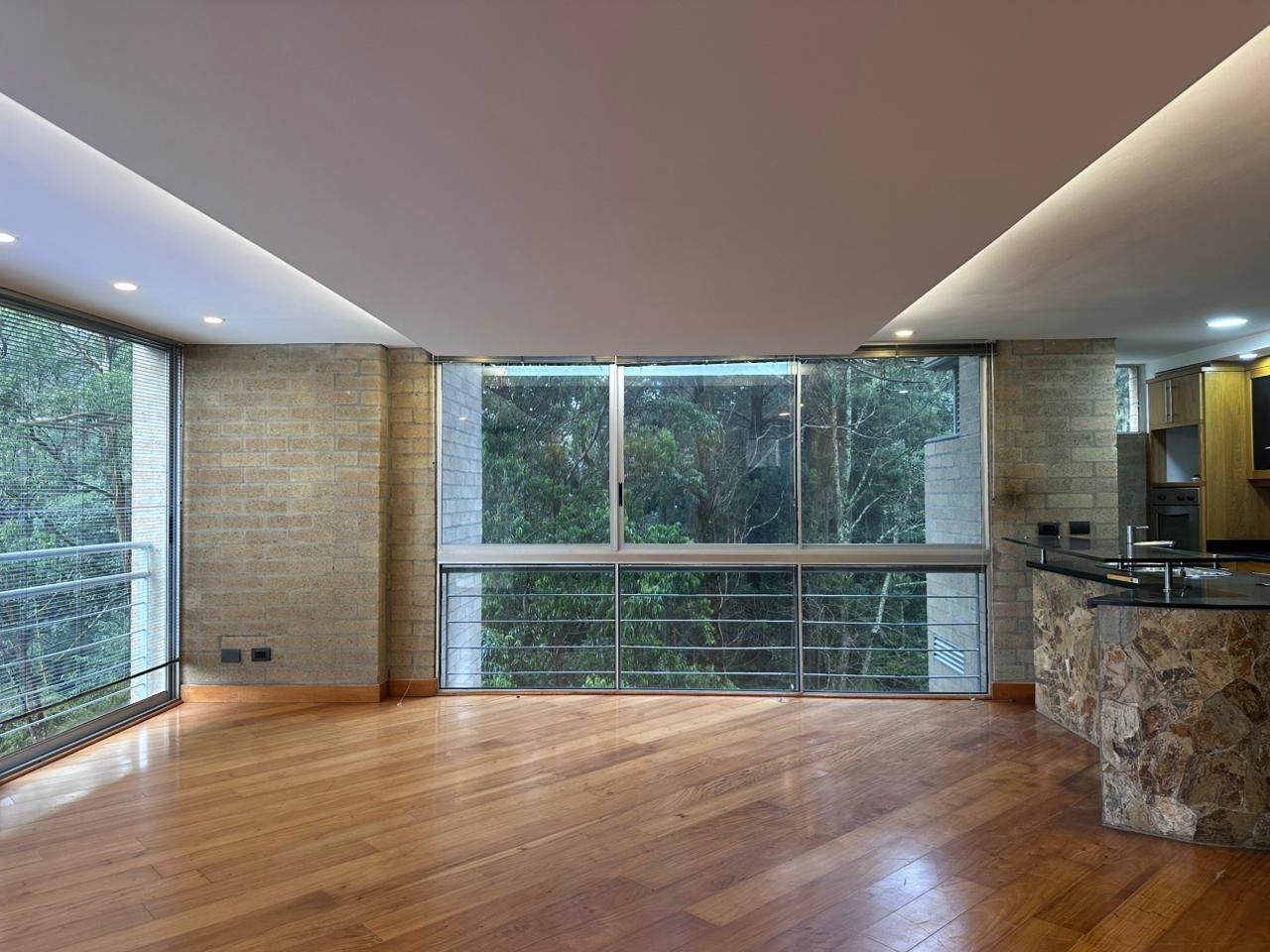 Apartamento en arriendo en El Poblado, Medellín · foto 8 de 18