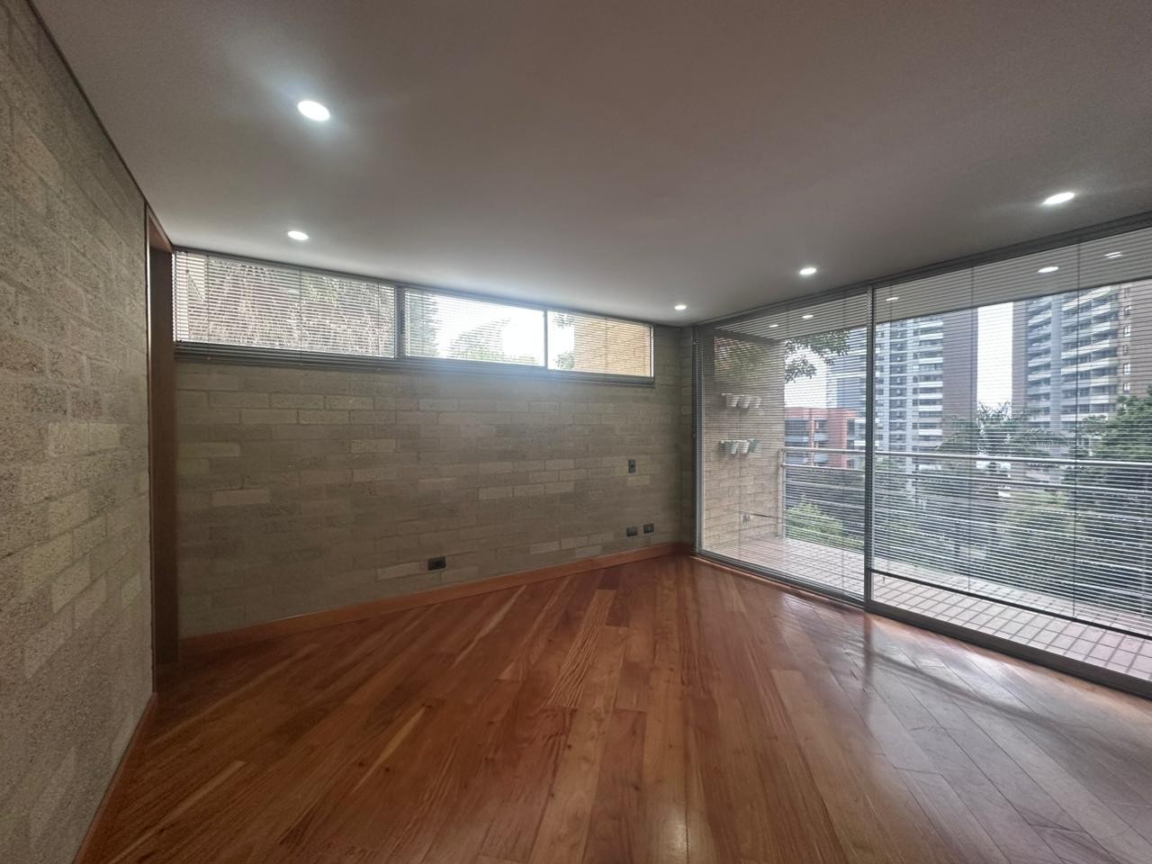 Apartamento en arriendo en El Poblado, Medellín · foto 7 de 18