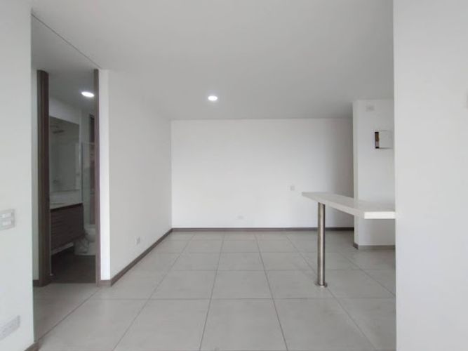 Apartamento de 3 alcobas en arriendo en Vereda Maria Auxiliadora, Sabaneta, 85 m² · foto 4 de 15