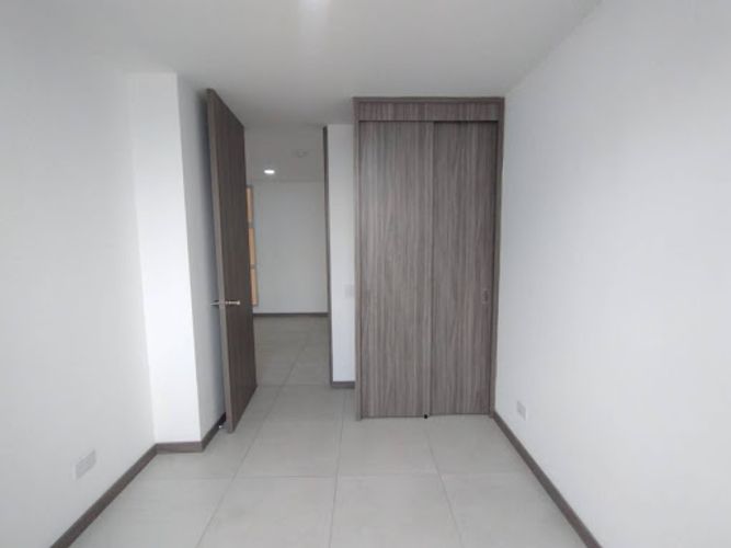 Apartamento de 3 alcobas en arriendo en Vereda Maria Auxiliadora, Sabaneta, 85 m² · foto 11 de 15