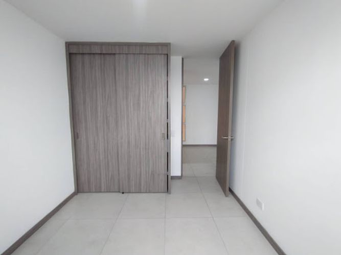 Apartamento de 3 alcobas en arriendo en Vereda Maria Auxiliadora, Sabaneta, 85 m² · foto 12 de 15