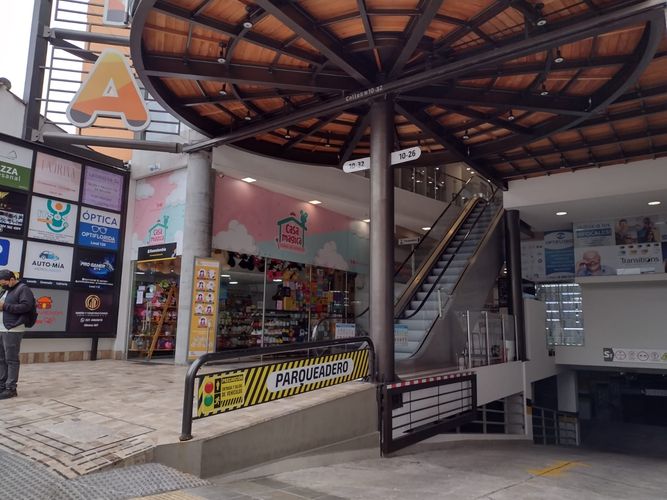 Local en arriendo en 12 De Octubre, Floridablanca, 30 m² · foto 2 de 7