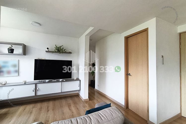 Apartamento de 2 alcobas en venta en San Jose, Sabaneta, 64 m² · foto 2 de 24