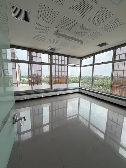 Oficina en venta en Unicentro Cali, Cali, 260 m² · foto 16 de 17