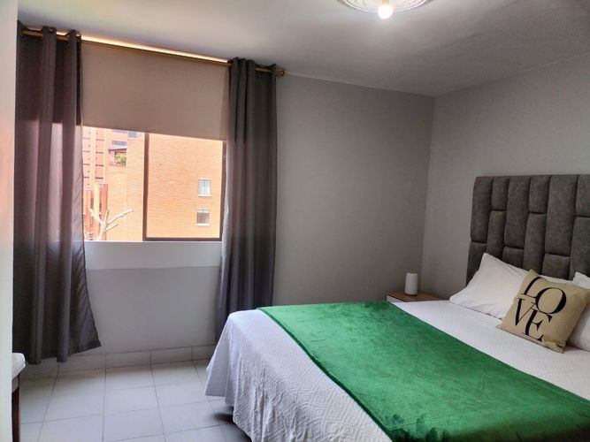 Apartamento de 3 alcobas en arriendo en El Poblado, Medellín, 93 m² · foto 16 de 18