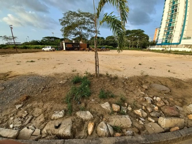 Lote en venta en California, Montería, 1558 m² · foto 4 de 9
