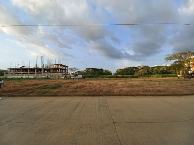 Lote en venta en California, Montería, 1558 m² · foto 6 de 9
