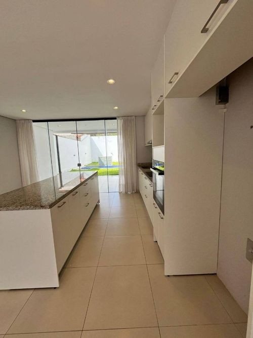 Dúplex en venta en Loma Pytã, Asunción — foto 2