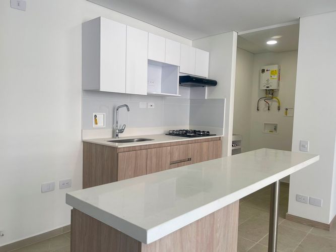 Apartamento de 2 alcobas en arriendo en San Jose, Sabaneta, 60 m² · foto 3 de 18