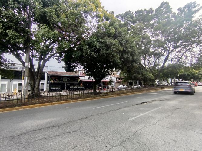 Local en arriendo en El Gran Limonar, Cali, 250 m² · foto 6 de 9