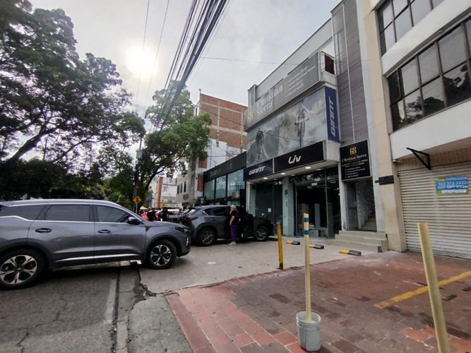 Local en arriendo en El Gran Limonar, Cali, 250 m² · foto 7 de 9
