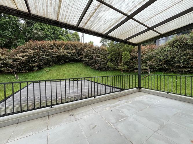 Casa de 3 alcobas en venta en Loma Del Chocho, Envigado, 540 m² · foto 18 de 19