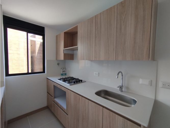 Apartamento de 2 alcobas en arriendo en La Ceja, 70 m² · foto 4 de 19