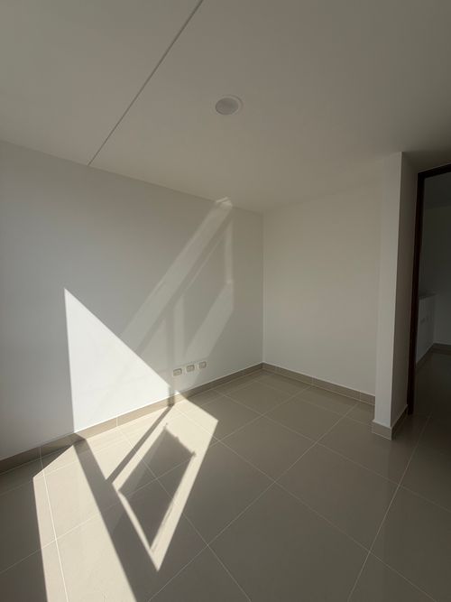 Casa de 3 alcobas en venta en Peon, Jamundí, 244 m² · foto 3 de 24