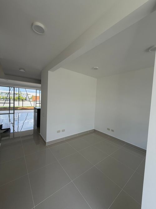 Casa de 3 alcobas en venta en Peon, Jamundí, 244 m² · foto 14 de 24