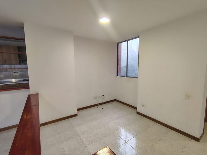 Apartamento de 3 alcobas en venta en El Poblado, Medellín, 85 m² · foto 13 de 15