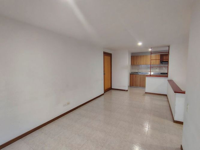 Apartamento de 3 alcobas en venta en El Poblado, Medellín, 85 m² · foto 7 de 15