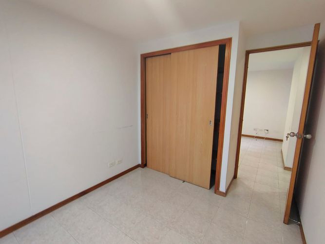 Apartamento de 3 alcobas en venta en El Poblado, Medellín, 85 m² · foto 9 de 15