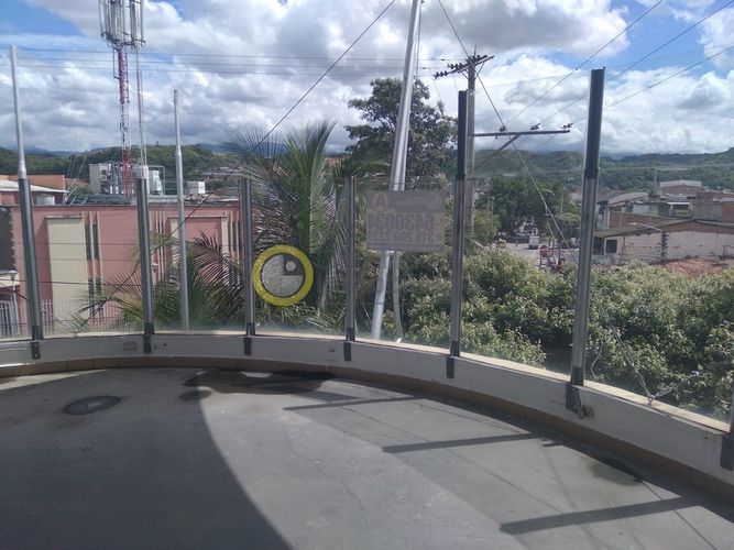 Local en arriendo en El Poblado, Girón, 195 m² · foto 5 de 13