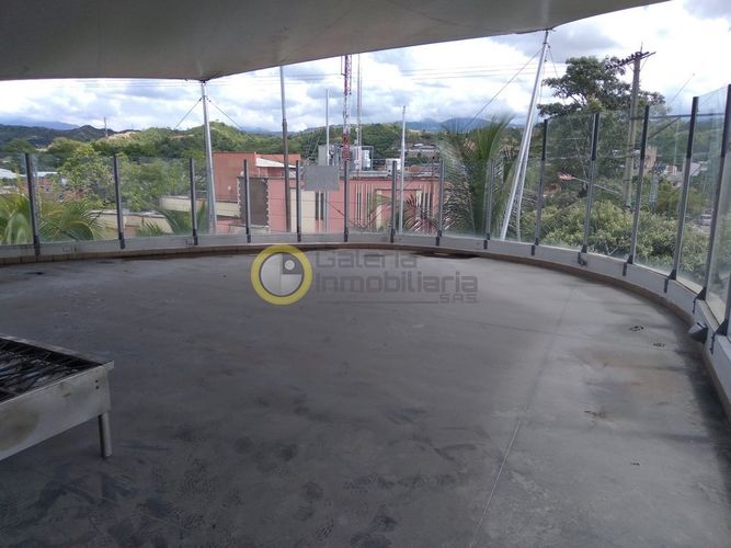 Local en arriendo en El Poblado, Girón, 195 m² · foto 9 de 13