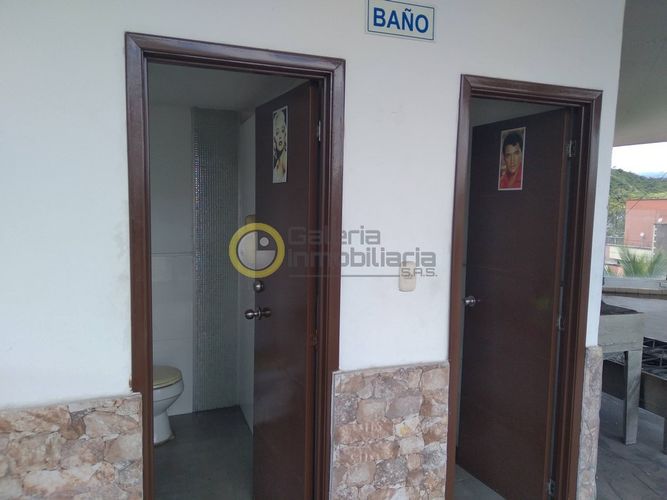 Local en arriendo en El Poblado, Girón, 195 m² · foto 12 de 13