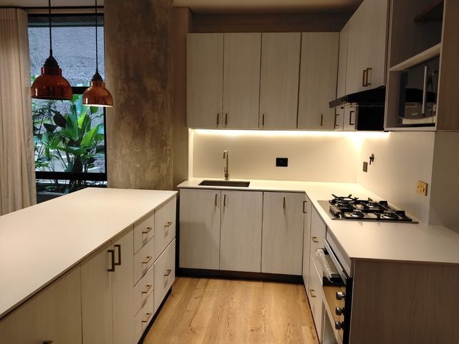 Apartamento en venta en El Poblado, Medellín · foto 4 de 15