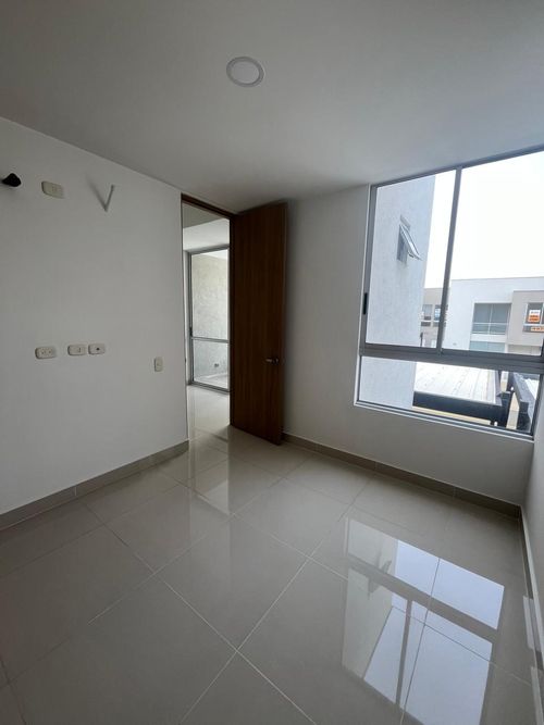 Casa de 3 alcobas en venta en Alfaguara, Jamundí, 244 m² · foto 24 de 24