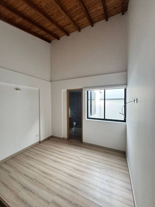 Casa de 3 alcobas en venta en San Antonio De Pereira, Rionegro, 165 m² · foto 12 de 16