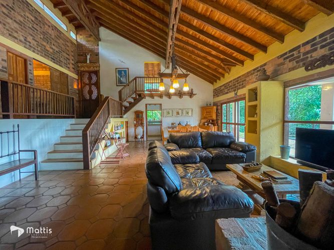 Casa de 3 alcobas en venta en Caqueta, La Estrella, 320 m² · foto 12 de 22