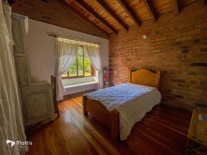 Casa de 3 alcobas en venta en Caqueta, La Estrella, 320 m² · foto 19 de 22