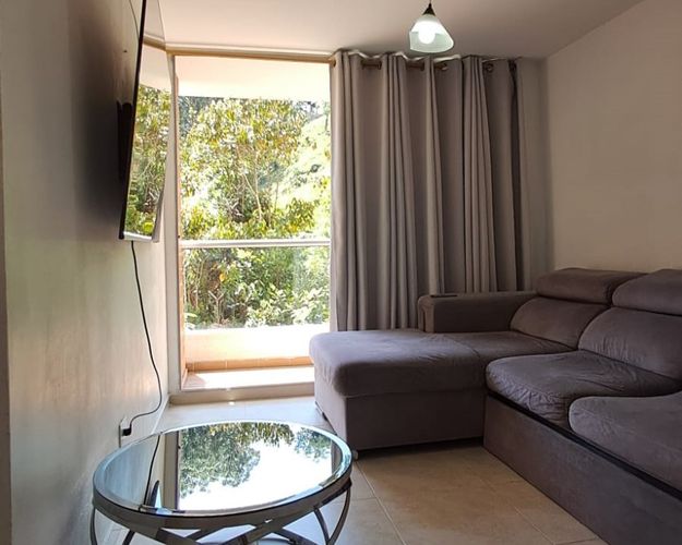 Apartamento de 3 alcobas en venta en Loma De Los Bernal, Envigado, 67 m² · foto 3 de 11
