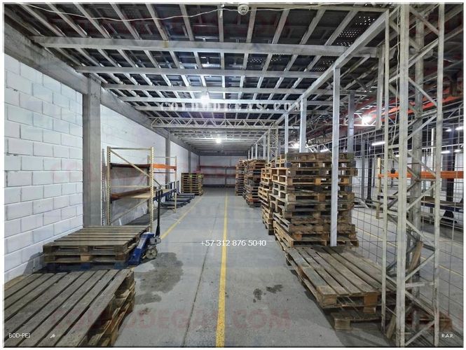 Bodega en venta en Los Guaduales, Dosquebradas, 2800 m² · foto 3 de 19