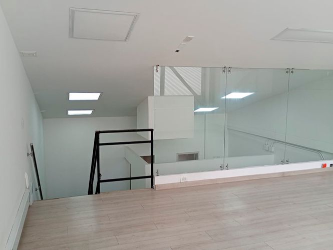 Local en arriendo en El Poblado, Medellín, 94 m² · foto 15 de 18
