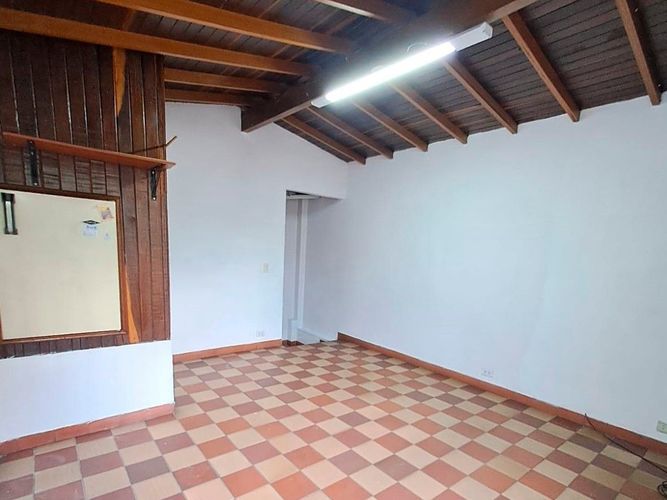 Local en arriendo en Camino Verde, Envigado, 150 m² · foto 5 de 11