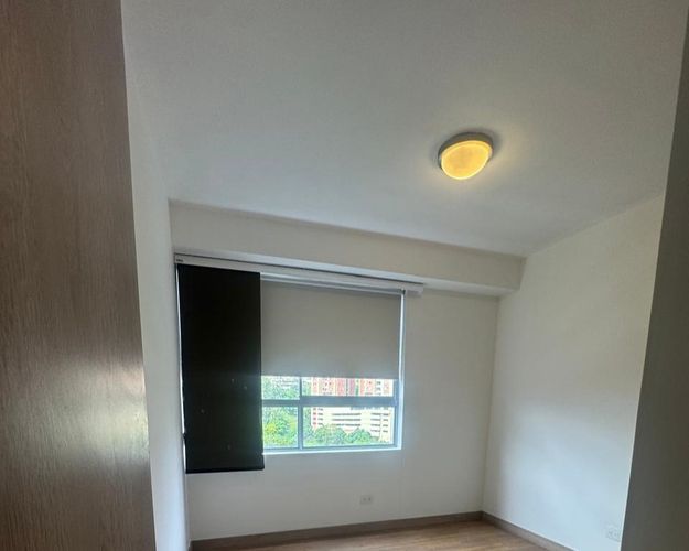 Apartamento de 2 alcobas en venta en Castropol, Medellín, 97 m² · foto 8 de 10