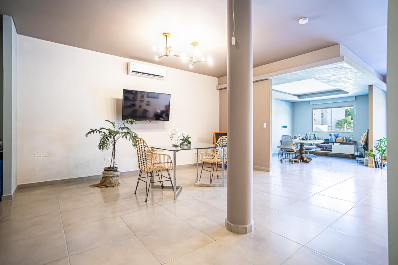 En Venta Propiedad Comercial sobre la Avda. Santisima Trinidad — foto 3