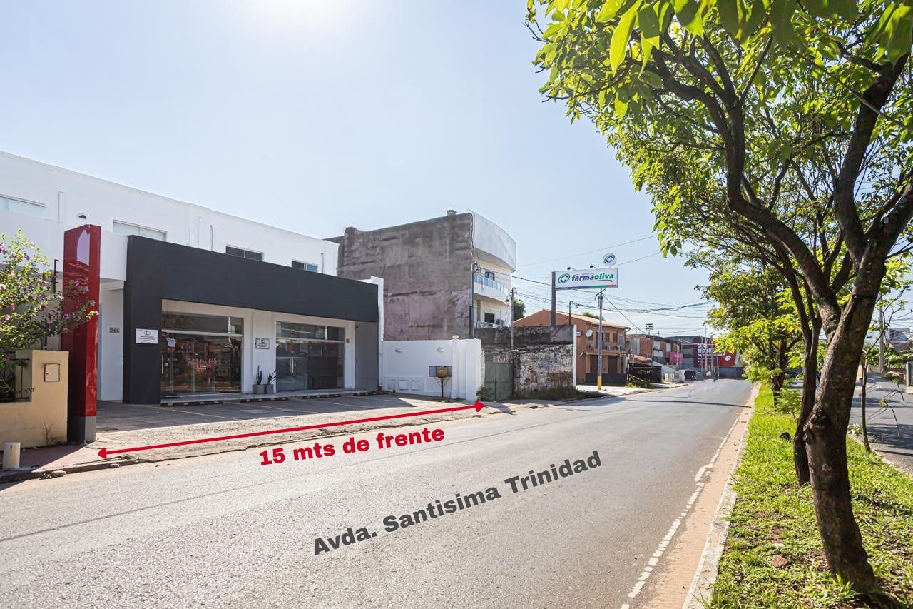 En Venta Propiedad Comercial sobre la Avda. Santisima Trinidad — foto 2