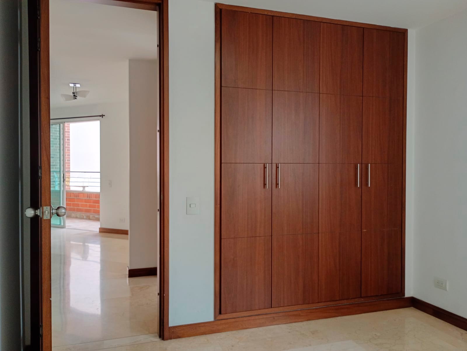 Apartamento en arriendo en Laureles, Medellín · foto 13 de 15