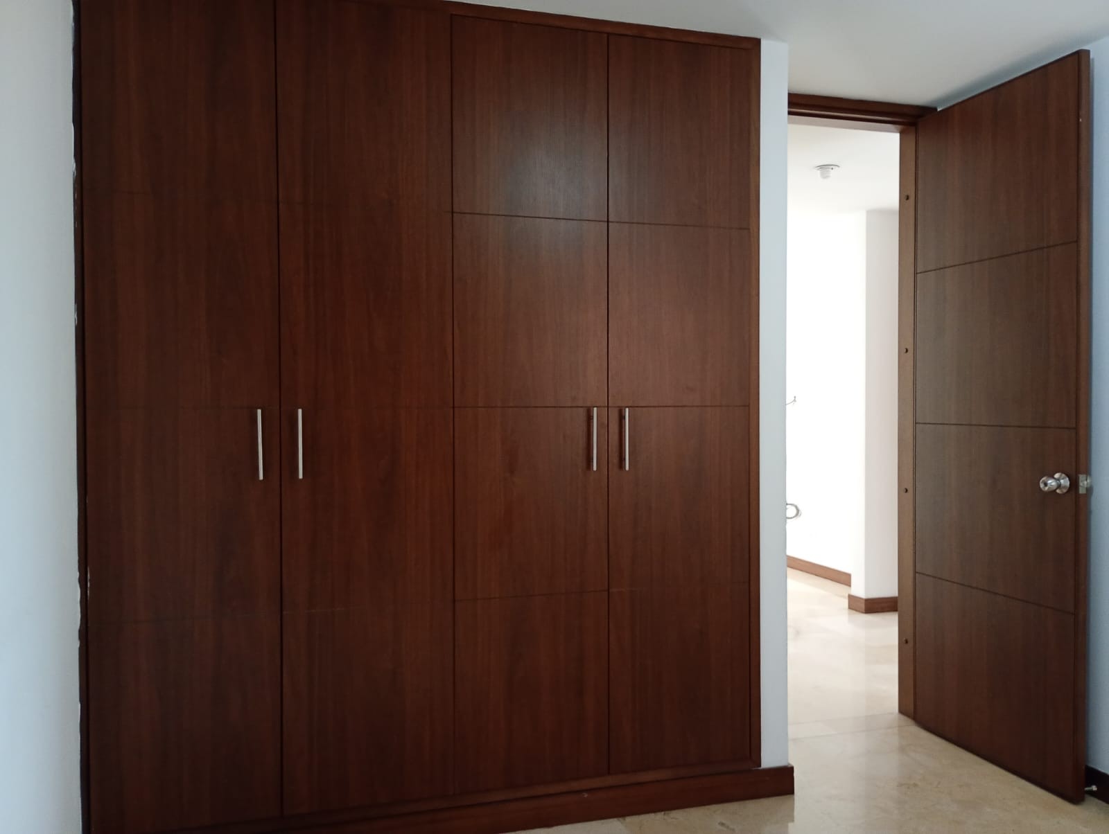 Apartamento en arriendo en Laureles, Medellín · foto 10 de 15