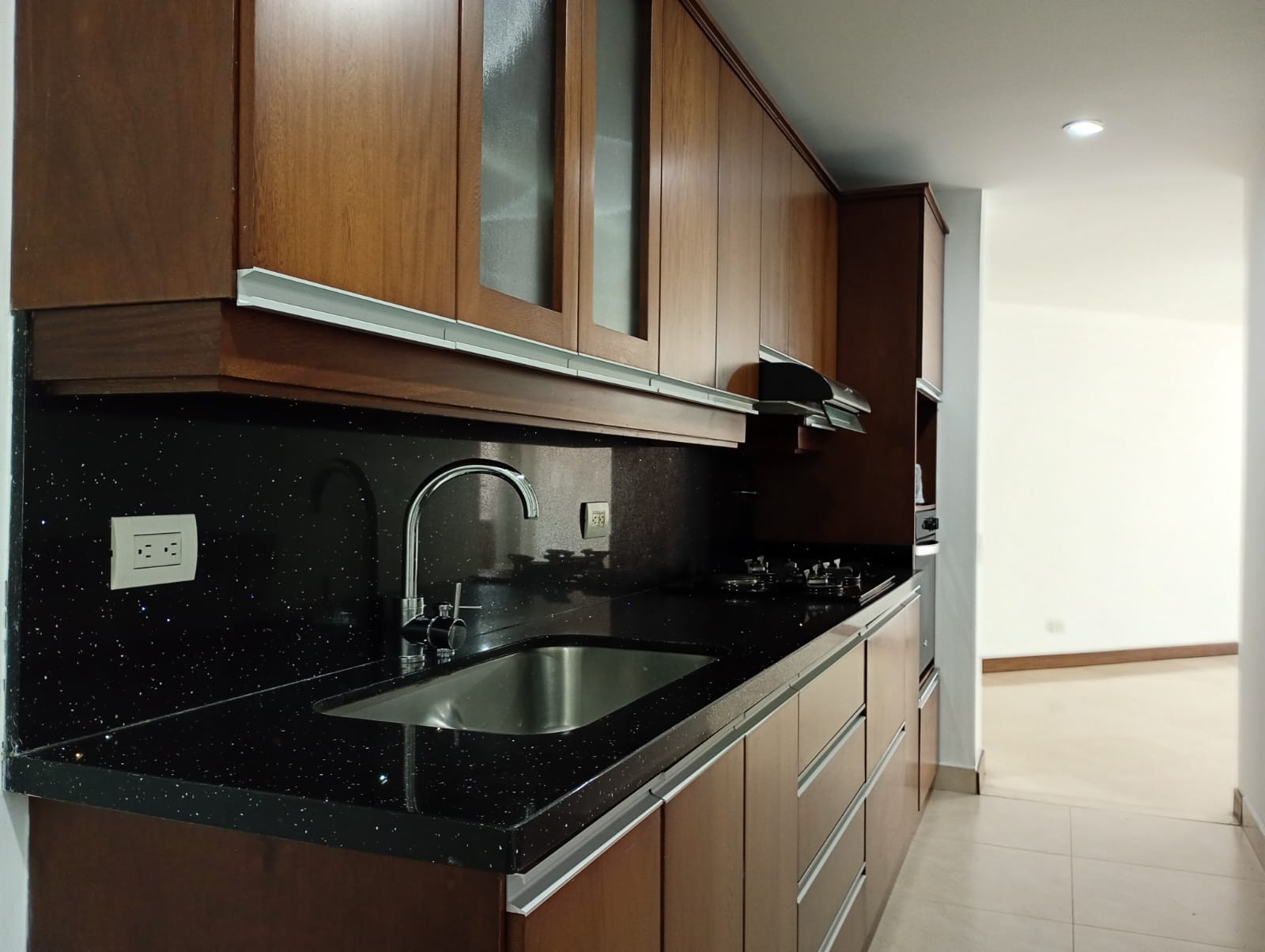 Apartamento en arriendo en Laureles, Medellín · foto 6 de 15