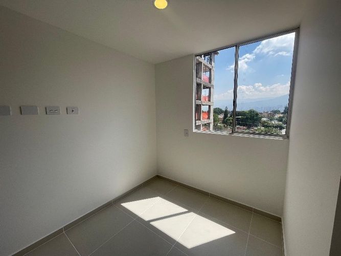 Apartamento de 3 alcobas en venta en Glorieta Pilsen, Itagüí, 65 m² · foto 9 de 16