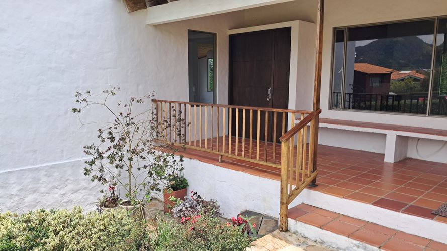Casa de 4 alcobas en arriendo en El Salitre, La Calera, 260 m² · foto 9 de 20