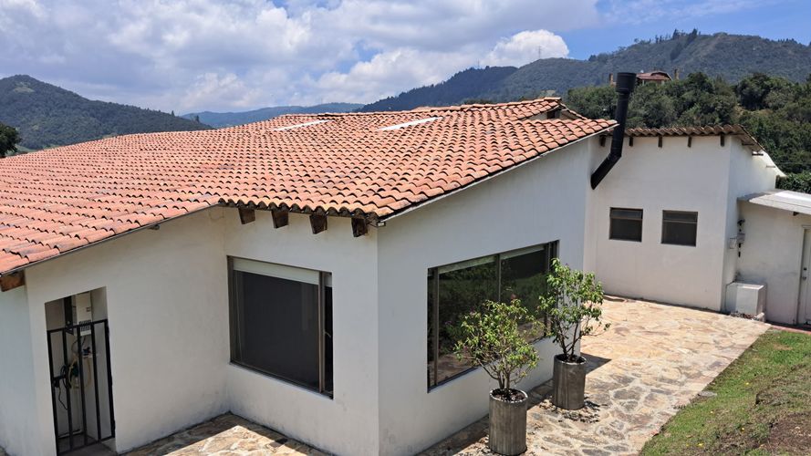 Casa de 4 alcobas en arriendo en El Salitre, La Calera, 260 m² · foto 15 de 20