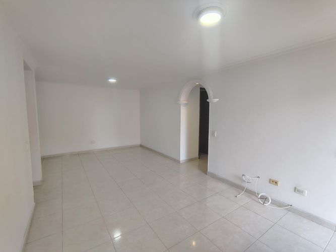 Apartamento de 3 alcobas en arriendo en Otraparte, Envigado, 100 m² · foto 4 de 16