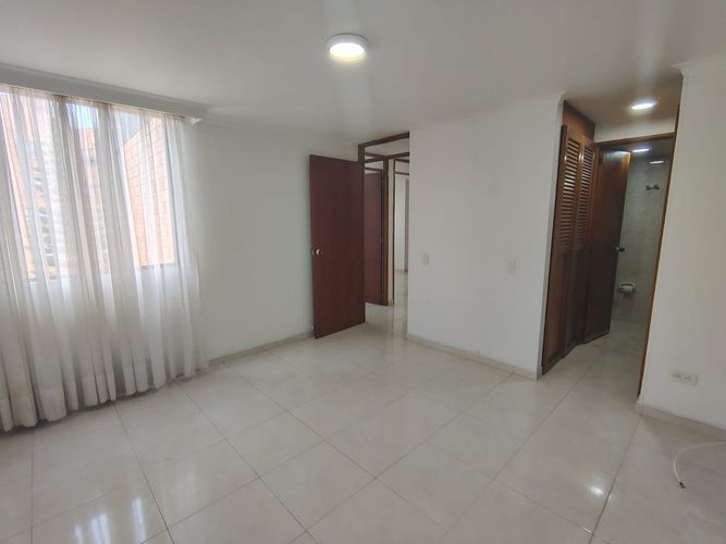 Apartamento de 3 alcobas en arriendo en Otraparte, Envigado, 100 m² · foto 6 de 16
