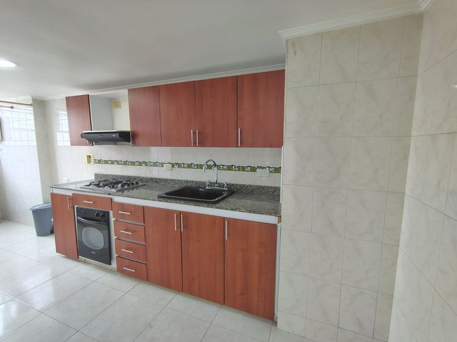 Apartamento de 3 alcobas en arriendo en Otraparte, Envigado, 100 m² · foto 8 de 16