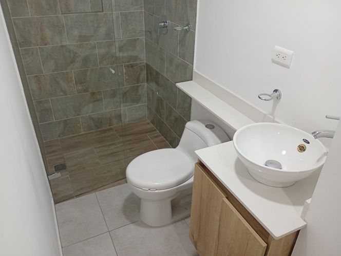Apartamento de 3 alcobas en venta en La America, Medellín, 90 m² · foto 16 de 17