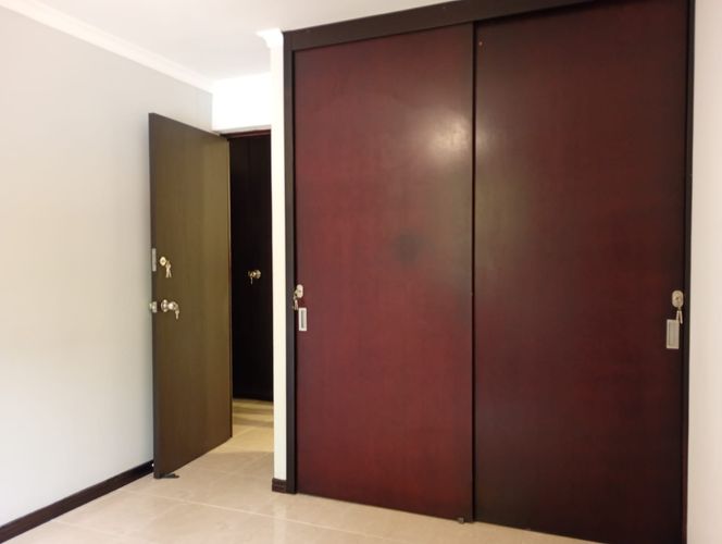 Apartamento de 3 alcobas en arriendo en Laureles, Medellín, 122 m² · foto 13 de 19