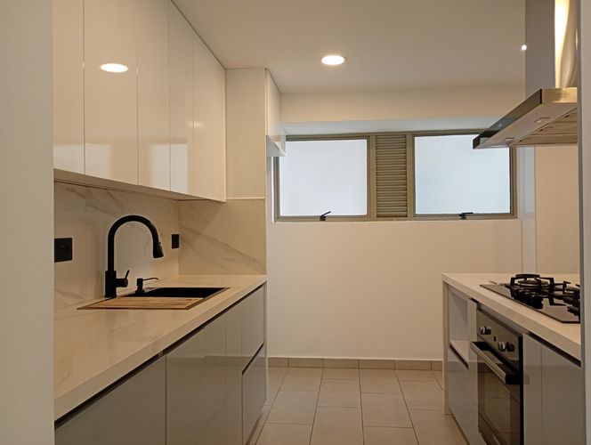 Apartamento de 3 alcobas en arriendo en Laureles, Medellín, 122 m² · foto 9 de 19